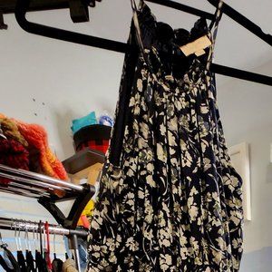 Knee length Sleeveless Dress from LOFT